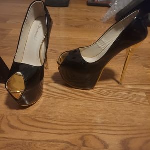 High heels size 11 new